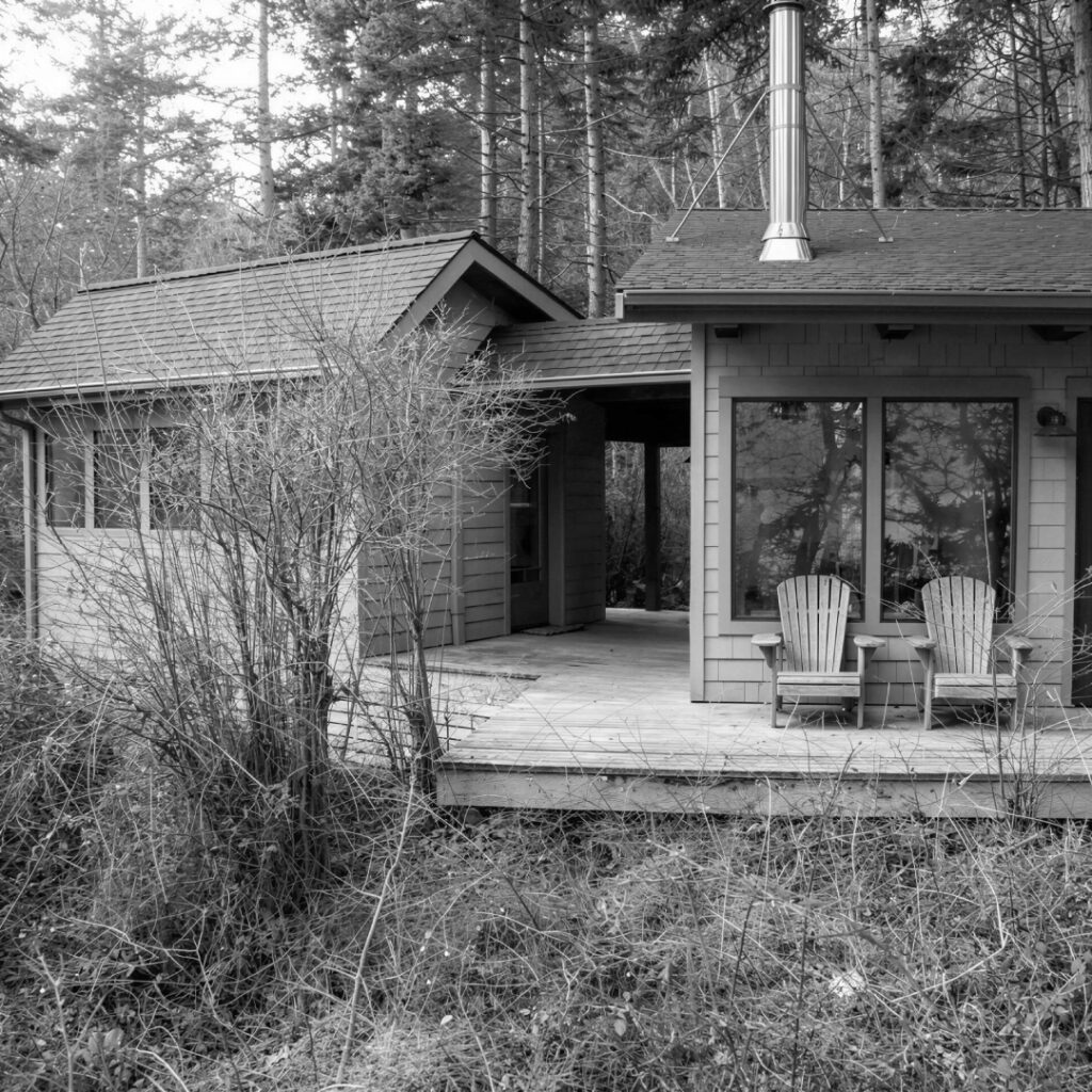 ORCAS CABIN 1