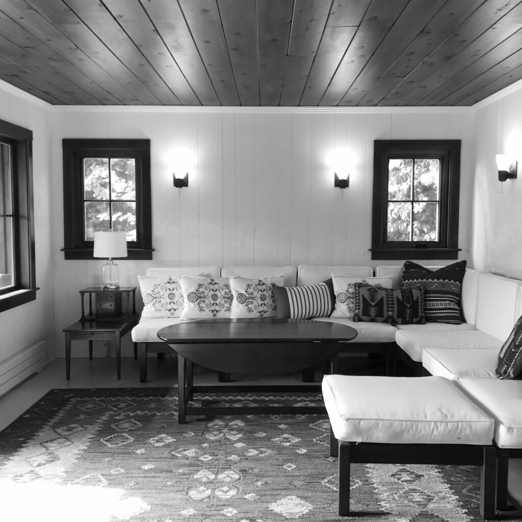 VASHON CABIN 1