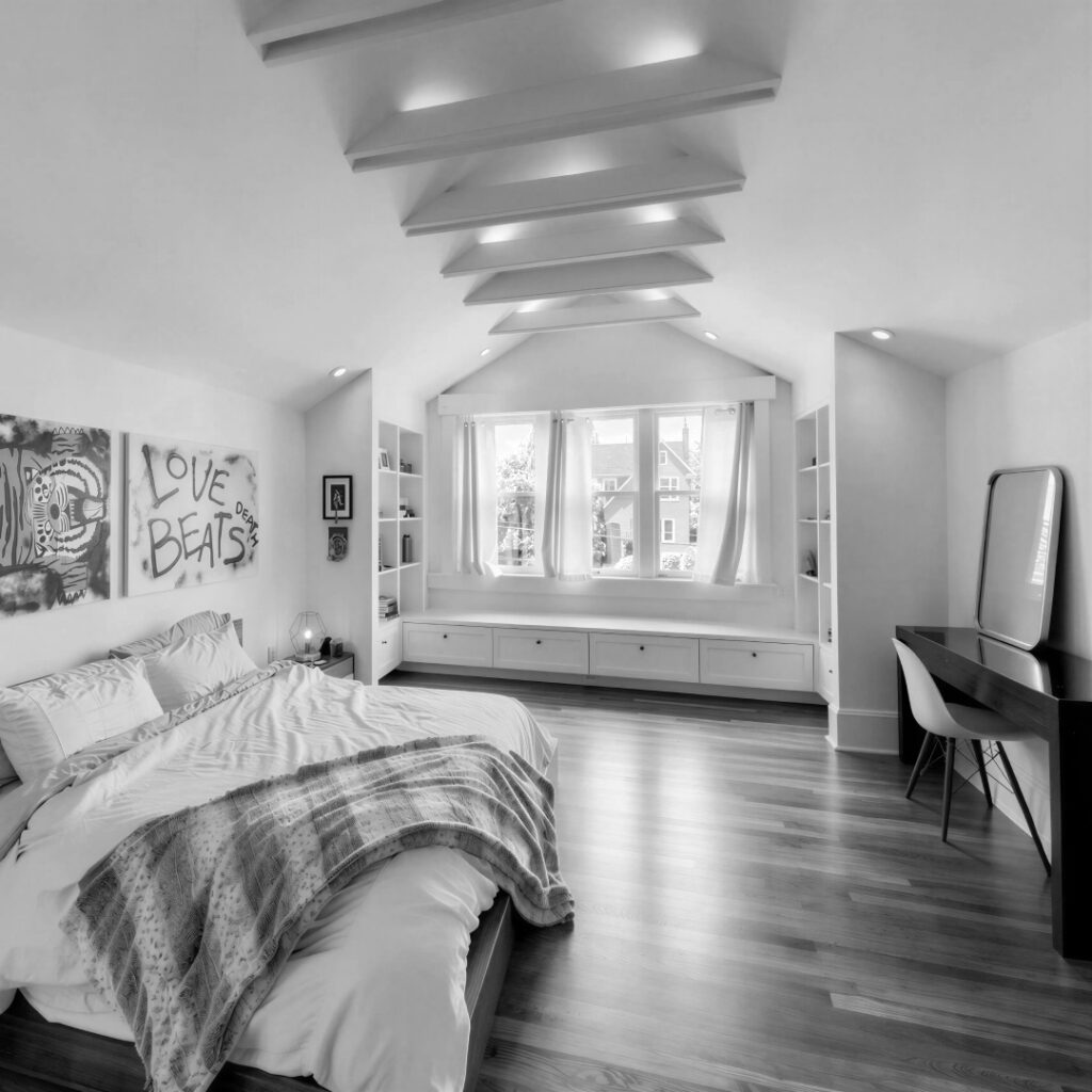 Vaulted ceiling with collar ties in Craftsman home